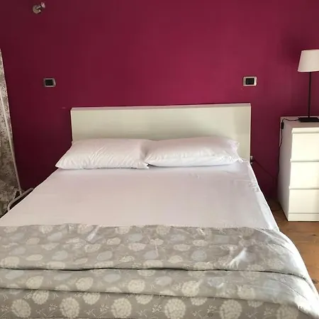 Monolocale Casa Julia * Неаполь