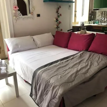 Monolocale Casa Julia Неаполь